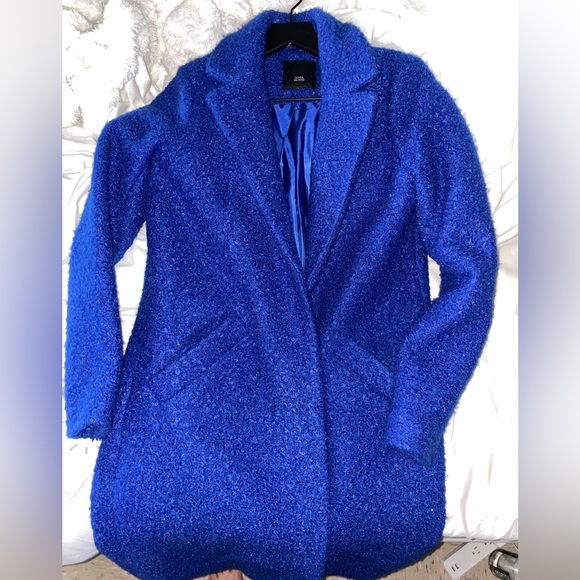 River Island over Jacket - Picture 1 of 3